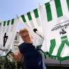 Centa Watzal aus Zusmarshausen wäscht seit 40 Jahren die Trikots beim TSV Zusmarshausen. 	