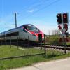 Die neuen ICEs zwischen München und Zürich machen die Auflösung der schienengleichen Bahnübergänge notwendig, auch in Rammingen. Die Züge fahren mit bis zu 160 Stundenkilometer durch das Unterallgäu. 