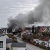 In einem Einfamilienhaus in Kühbach ist am Donnerstagmorgen ein Brand ausgebrochen.