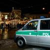 Die Polizei zeigt auf dem Christkindlesmarkt in Augsburg Präsenz.
