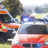 Der Rettungsdienst musste einen Fahrer und seine Beifahrerin ins Krankenhaus einliefern. Die beiden wurden beim Zusammenstoß zweier Autos in Pfaffenhofen an der Glonn verletzt.