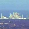 Dieses Bild geht um die Welt: Einen Tag nach dem Tsunami explodiert einer der Reaktoren. Insgesamt kommt es im Atomkraftwerk zu drei Kernschmelzen.