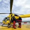 Mit einem Rettungshubschrauber ins Klinikum gebracht wurde einer der drei Verletzten.