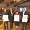 Beim Neujahrsempfang in Monheim wurden drei Bürgermedaillen verliehen (von links):  Alfons Lechner, Bürgermeister Günther Pfefferer, Irmgard Kuhnert und Lorenz Akermann