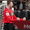 Der deutsche Keeper Andreas Wolff jubelt über einen gehalten Ball. Handball-EM 2020 live in TV und Stream - die TV-Termine.