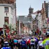 Die Fahrer beim Start der Flandern-Rundfahrt.