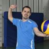 Dr. Peter Friedl ist Landratskandidat Grünen spielt Volleyball in einer Mannschaft in Issing.