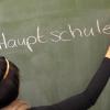 Die CDU will mit ihrer Tradition des dreigliedrigen Schulsystems brechen und sich von der Hauptschule in der jetzigen Form verabschieden. dpa