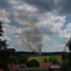 Ein Mähdrescher war der Grund für ein Feuer auf einem Feld bei Tronetshofen am Dienstag.