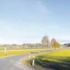Zwischen dem Kreisverkehr Richtung Mindelaltheim und der Konzenberger Brücke soll nach dem Willen einiger Stadträte in Burgau ein Gewerbegebiet entstehen. Doch die Gemeinde Dürrlauingen bleibt bei ihrem Nein. 