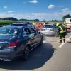 Zwischen Altenstadt und Illertissen verursachten zwei junge Männer am Donnerstag zwei Auffahrunfälle mit insgesamt 50.000 Euro Schaden.
