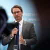 Mit seiner Mobilfunkstrategie will Minister Scheuer Forderungen von Verbrauchern und Wirtschaft erfüllen.