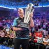 Die pure Freude: Nach dem 7:2-Sieg gegen Phil Taylor ist der Engländer Rob Cross zum ersten Mal Darts-Weltmeister.