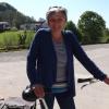 Viel im Sattel unterwegs: Walkertshofens Bürgermeisterin Margit Jungwirth-Karl fährt gern mit dem Fahrrad zu Terminen im Ort.