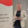 Nach acht Jahren als Leiter an der Sing- und Musikschule Neusäß geht Achim Binanzer in den Ruhestand.