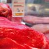 Mitarbeiter stahlen aus dem Kühlhaus ihres Arbeitgebers Lebensmittel im Wert von 170.000 Euro, darunter auch hochwertiges Rindfleisch. 