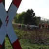 Nach dem Unfall am Bahnübergang Staudheim ist der Zugführer weitergefahren. Die Polizei ermittelt jetzt gegen den 42-Jährigen. 