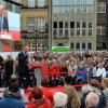 SPD-Kanzlerkandidat Martin Schulz spricht auf einer Bühne auf dem Marktplatz in Bremen.