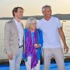 Auf dem Festival vor der Abendsonne am Starnberger See: (von links) Felix Moeller, der Sohn von Margarethe von Trotta, Margarethe von Trotta und Festivalleiter Matthias Helwig. 