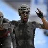 Der Italiener Sonny Colbrelli triumphierte im alten Velodrom von Roubaix.