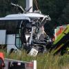 Ein deutscher Reisebus nach einem Unfall auf der Autobahn A2 im Kanton Tessin. 