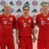 Der FC Bayern um Arjen Robben, Philipp Lahm und Bastian Schweinsteiger (v.l.) ist eine Milliarde Dollar wert. 