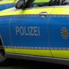 Ein betrunkener Fußgänger hat die Polizei Neu-Ulm beschäftigt.