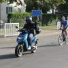 Reinhard Weber wurde bei seiner Tour nach Norditalien von Tochter Patricia auf dem Motorrad begleitet. Im Koffer sind die Trinkflaschen und Ersatzteile fürs Fahrrad verstaut.