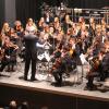 Ein imposantes Bild bot das Orchester „Frisch gestrichen“ bei seinem Konzert im Mindelheimer Stadttheater. 	