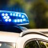 Ein 36-Jähriger blieb laut Meldung der Polizei mit seinem Wagen in einem Acker bei Oberbleichen stecken. 