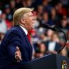 Donald Trump, Präsident der USA, spricht bei einer Kundgebung im Target Center. 