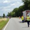 Jede Hilfe zu spät kam bei einem Unfall am Montagmittag auf der Bundesstraße 16 bei Neuburg für eine 53 Jahre alte Motorradfahrerin aus Ludwigsburg. 