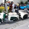 Zahlreiche Liebhaber älterer Automobile kamen am Sonntag, den 5. September 2009, nach Pöttmes zum Oldtimertreffen.