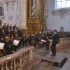 Im Rahmen der Dießener Münsterkonzerte fand das Große Herbstkonzert mit der Theresienmesse unter der Gesamtleitung von Stephan Ronkov im Marienmünster statt.