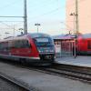 Die Bahnsteige in Mindelheim sind längst saniert. Um das Bahnhofsgebäude hingegen ist es schlecht bestellt. 	