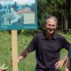 Die Freude über die gelungene Fläche ist Birgit Wimmer, Johannes Enzler und Claudia-Christin Krüger (von links) direkt anzusehen. 	