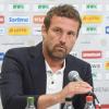 Markus Weinzierl auf der Pressekonferenz nach dem Spiel. 