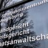Die Jugendkammer am Landgericht Augsburg verhandelt ab Montag gegen einen 36-Jährigen aus dem Landkreis Donau-Ries. Er soll Mädchen im Tiefschlaf schwer sexuell missbraucht haben.