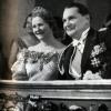 Hermann Göring und seine zweite Ehefrau Emmy in der Oper in Berlin. Emmy Göring wurde nach Kriegsende in einem Lager in Göggingen interniert - mit anderen Frauen von Nazi-Größen.