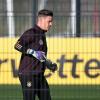 DFB-Torwart Marc-André ter Stegen ist am Rücken operiert worden.