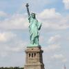 Seit Mittwoch ist die die Freiheitsstatue in New York wieder begehbar. Nach dem Hurrikan Sandy war Liberty Island verwüstet - Lady Liberty überstand den Sturm jedoch unbeschadet.