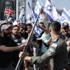 Wütende Demonstranten verlangen in Tel Aviv die Rücknahme der Justizreform von der israelischen Regierung.  