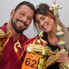 Die Pokale zeugen von Erfolg. Bodybuilder Andreas Zündt hat bereits etliche Preise gewonnen, seine Frau Julia arbeitet auf ihre erste Meisterschaftsteilnahme hin.