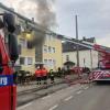 Feuerwehr löscht Brand in Hochzoller Wohnung