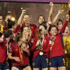 Spaniens Fußballerinnen feiern ihren ersten WM-Titel.