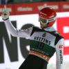 Der Skisprung Weltcup 2019 geht weiter. Am Wochenende springen die Skispringer in Lahti (Herren) und Ljubno (Damen). Eine Live-Übertragung im TV und Stream gibt es auch. 