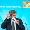 Ministerpräsident Markus Söder spricht auf der Pressekonferenz nach einer Sitzung des bayerischen Kabinetts.