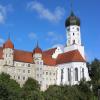 Das Kloster der Dominikanerinnen in Wettenhausen. Der beeindruckende Bau steht zum Großteil leer und ist sanierungsbedürftig. Wie sieht die Zukunft des Klosters aus?