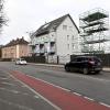 In der Rosenaustraße sollen diese beiden Häuser nahe der Gögginger Brücke bald abgerissen und durch einen Neubau mit 40 Wohnungen ersetzt werden. 