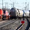 Mitte Februar brachte ein entgleister 
Güterzug den Fahrplan zwischen Augsburg und Donauwörth durcheinander. Ab jetzt 
sind Baustellen der Grund für längere Reisezeiten und den Einsatz von 
Ersatzbussen.